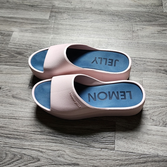 Lemon Jelly Women's Platform Sandals - Picture 4 of 6